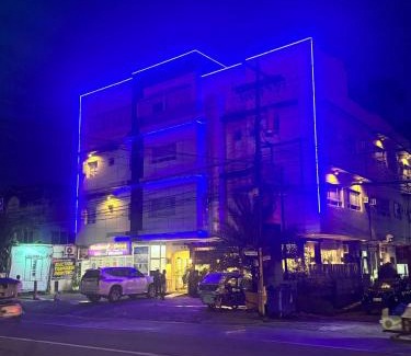 Puerto Princesa City Centre Hotel | Grande Vista Hotel