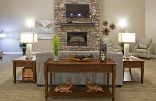 Thief River Falls Hotel | GrandStay Hotel & Suites Thief River Falls