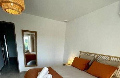 Rasteau Casa | Grange Entre Vignes et Oliviers