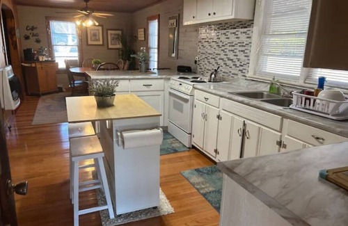 Morris Chapel Casa | Grannies house