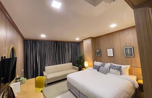 Phlabphla Hotel | grannylla Ramkhamhaeng