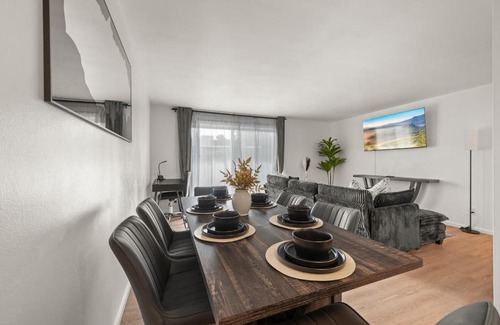 Fremont Apartamento | Gray Oasis 1 Bed Apartment in Fremont