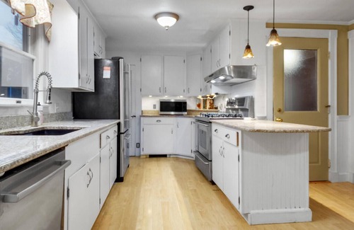 Waterville Casa | Great Academic House