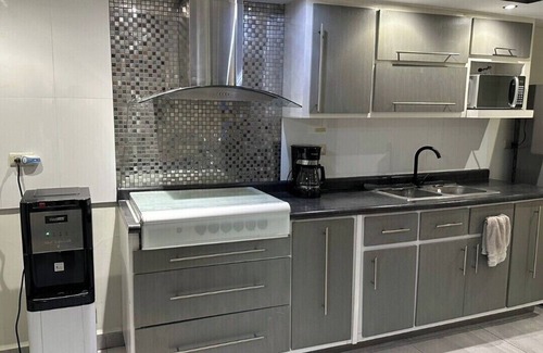 Torreón Casa | GRAN ALOJAMIENTO!! 5 HAB. C/BAÑO, CLIMA Y TV