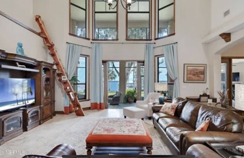 Crescent City Casa | Great Escape waterfront in Crescent City!