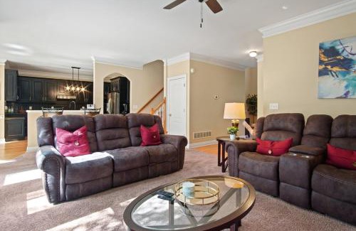 Conyers Casa | Great Family Home Near Stone Mountain Pk Sleeps 10