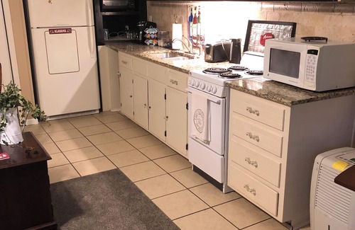 Tuscaloosa Condominio | DORMIR 4 — GRAN PORCHE PARA BEBER CAFÉ