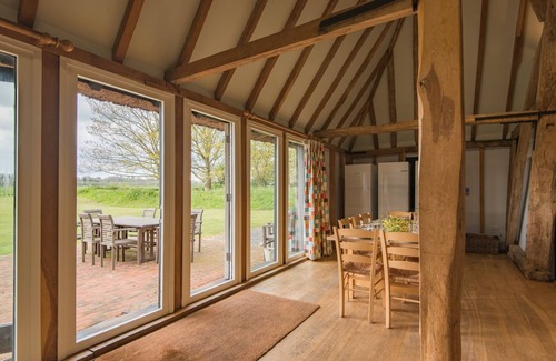 Sittingbourne Casa | Great Higham Barn by Bloom Stays - sleeps 26 guests in 7 bedrooms