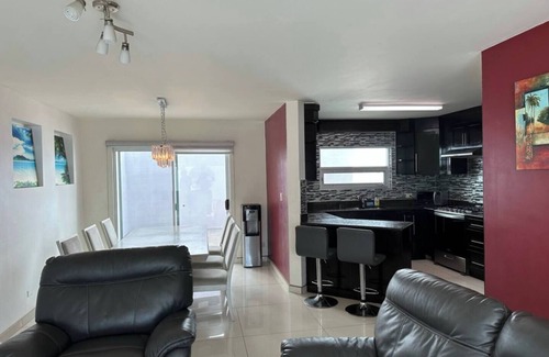 La Joya Casa | Great Home in a Gated Community!