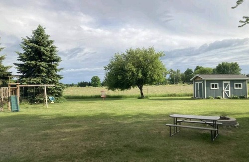 Acme Casa | Great home right next to the HORSE SHOW! A perfect place for your visit!
