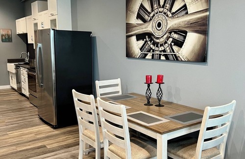 Ishpeming Casa | GREAT LOCATION!! Beautiful newly constructed large one bedroom retreat.