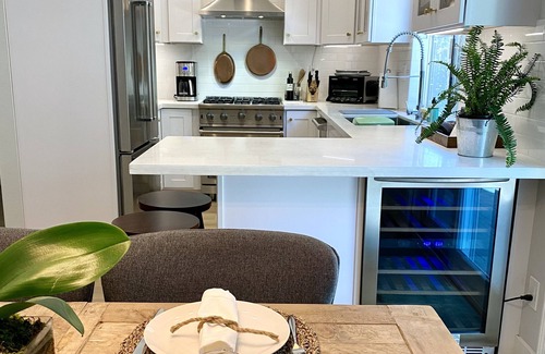 Yountville Casa | Great location. Five star reviews. Well-appointed home in Yountville Napa Valley