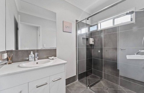 Hazeldean Casa | Great place to stay for all your water activities or Just a Relaxing time