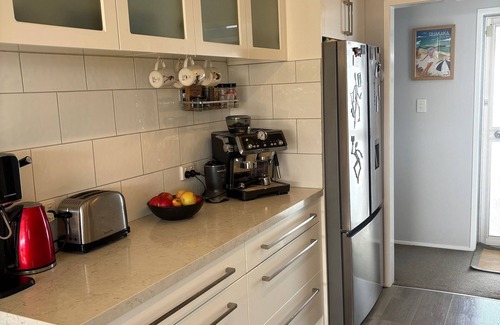 Ruakaka Casa | Great summer house only 350m to gorgeous Ruakaka Beach