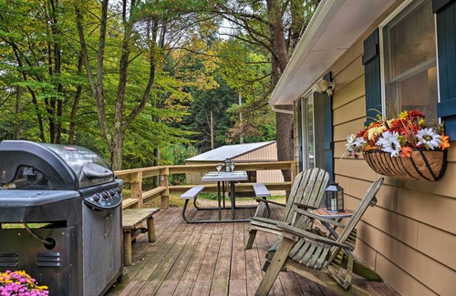 Great Valley Cabaña | Great Valley Home w/ On-site Pond, 7 Mi to Skiing!
