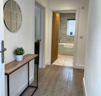Barrow Gurney Apartamento | Green 3 bed bungalow with en-suite and parking