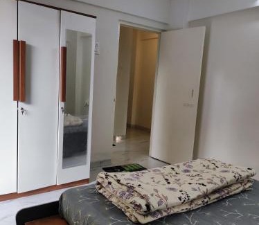 Koregaon Park Apartamento | GReEN BALCONY KOREGAON PARK