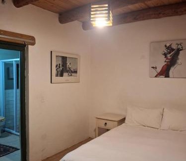 McGregor Casa | Green Door Cottage