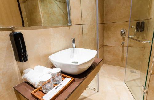 Amritsar Hotel | Green Garden Cafe & Hotel