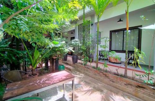 Sangkat Sla Kram Casa | Green Home - Four Bedrooms near Angkor Wat