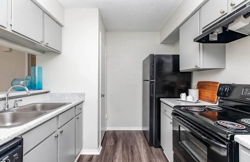 Medical Center District Apartamento | Green Oasis: Stylish 1BR Retreat/ Medical Center