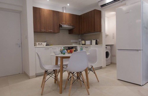 Aglantzia Apartamento | Green Olivia Nicosia, apartamento nuevo y espacioso, cerca de la Universidad de Chipre