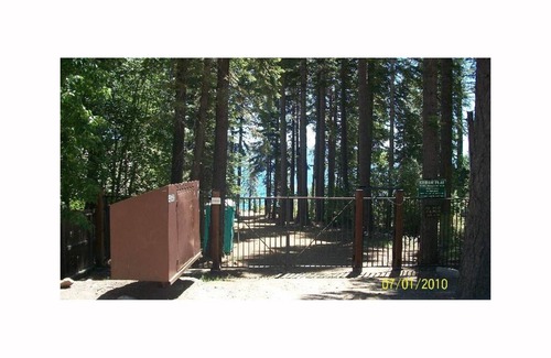 Ridgewood Casa | Green's Haven: casa de 2 dormitorios / 2 baños y alquiler de esquí en Carnelian Bay, capacidad para 6