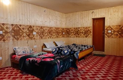 Laripora Casa | Green Street