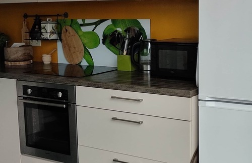 Auray Casa | Green terrace house