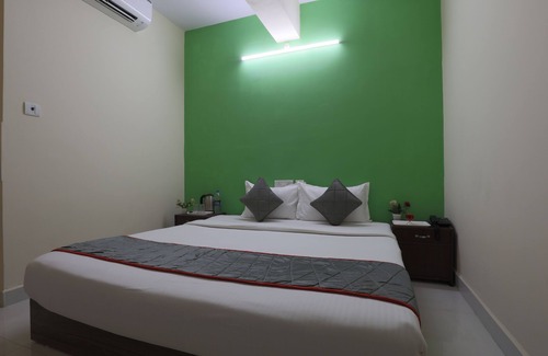 Teynampet Hotel | Green Tree Hotel