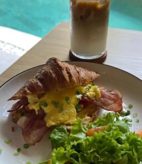 Babakan Hotel | Greenforest Anahata 5 Star Villa Hotel