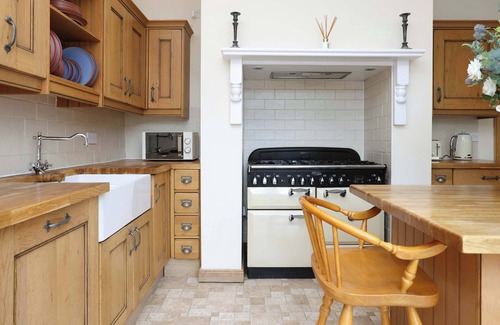 Kelty Casa | Greenknowes Entire Private Estate