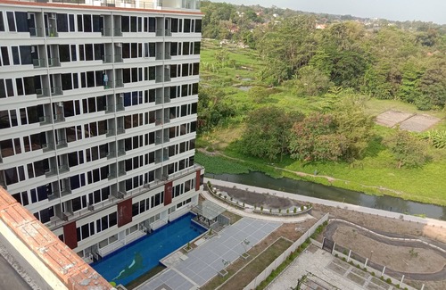 Depok Apartamento | Greenpark Jogja Apartment por Denajeng