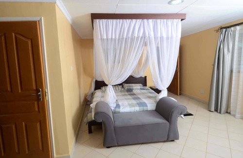Athi River Hotel | Greenpark Sundowner Hotel