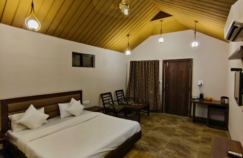 Sarangpur Hotel | Greenscape By Beyond Stay Madhai