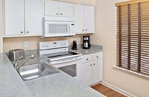 Berkeley Condominio | Greensprings Resort, 2 bedroom condo, Williamsburg
