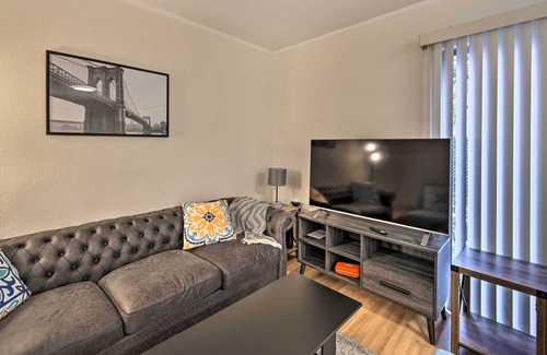 Wade Hampton Casa | Greenville Townhome w/ Washer & Dryer