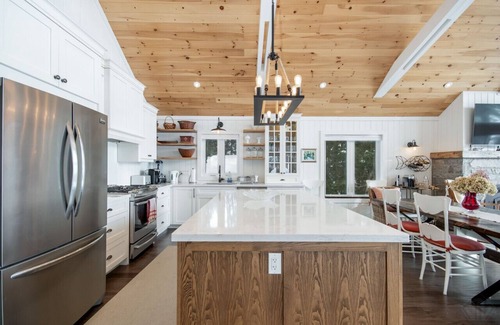 Muskoka Lakes Casa | Greenwood Cottage, Lake Muskoka