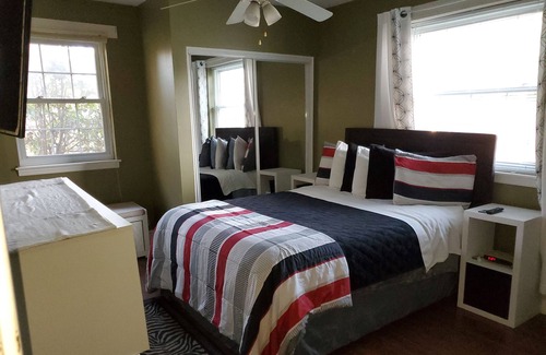 Greenwood Casa | Greenwood Private Home Close to EVERYTHING in TOWN