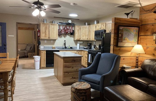 Greer Cabina | River Valley View Sum