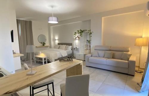 Santa Maria la Carita Casa | Grey Haven Apartments and Suites
