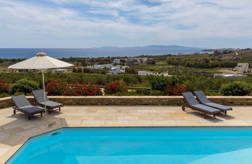 Agios Fokas Casa | VILLA DE MÁRMOL GRIS AFIOS FOKAS TINOS