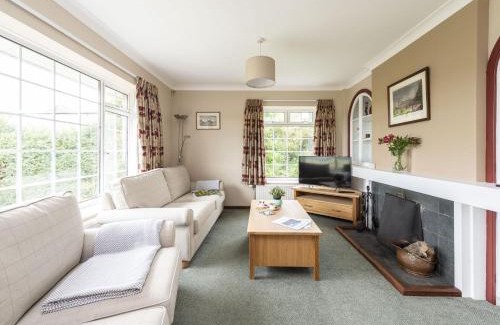 Melcombe Bingham Casa | Greygles