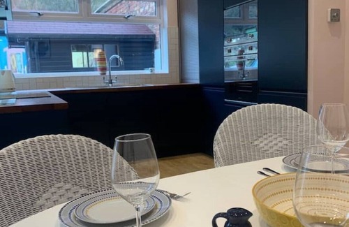 Skinningrove Cabaña | Griff Cottage, luxury holiday cottage Skinningrove