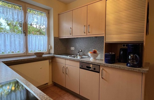 Frickenfelden Apartamento | Große Ferienwohnung mit Garten