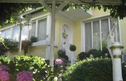 Steinen Apartamento | Große Ferienwohnung Mit Balkon Und Garten