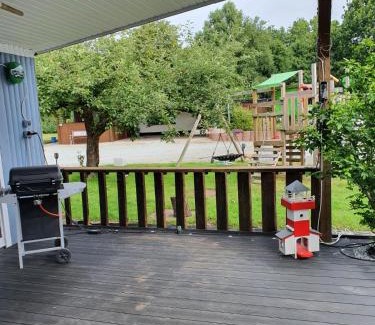 Grosssolt Apartamento | Große Wohnung mit Terrasse und Grill