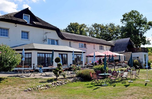 Neuensien Apartamento | Großes Doppelzimmer mit Seeblick - Ferienzimmer und -wohnungen mit Seeblick