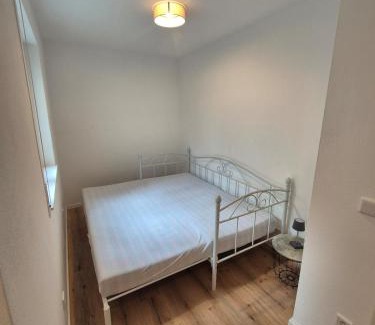 Bad Abbach Apartamento | Großzügige 96 qm Wohnung mit 2 Schlafzimmern und großem Wohnzimmer