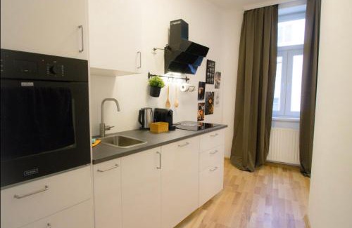 Funfhaus Apartamento | Großzügiges Stadtleben l LF25